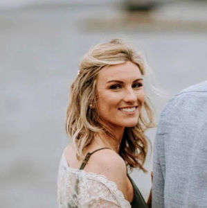 Meet your Posher, Christina